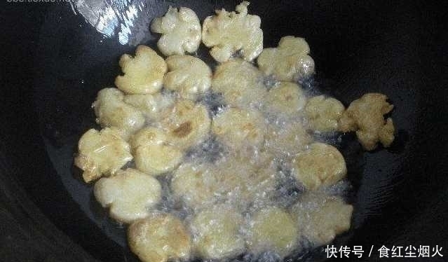 清盘|教你一个土豆新鲜吃法，很多人都不懂这样做，端上桌分分钟被清盘