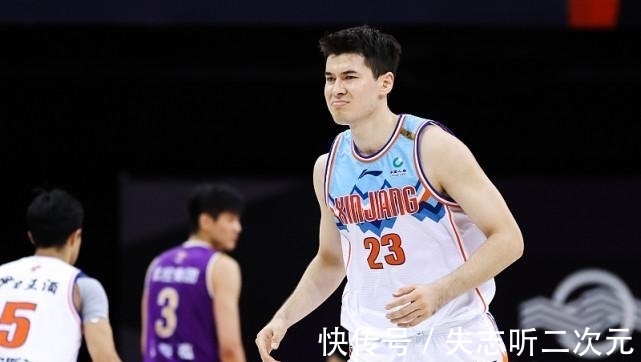 三分球|26分9籃板!沙拉木拼至抽筋,他可昂首離場