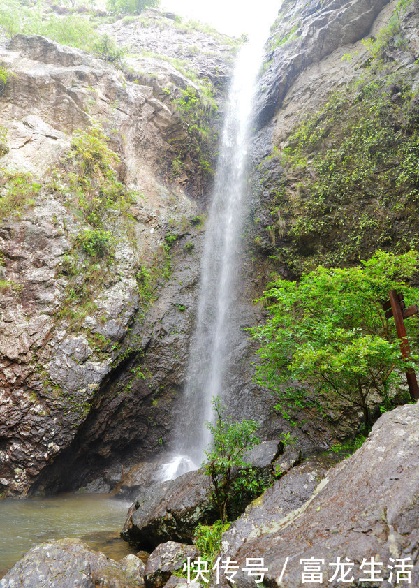 瀑布|“雁山第一胜景”三折瀑，一瀑三折，当年徐霞客错过了它