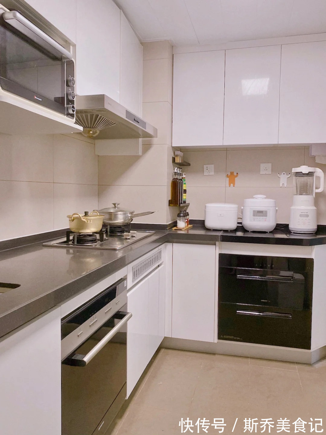 原木|走进她家,才知什么叫美观与实用并存,全屋温暖又清爽,太舒服了