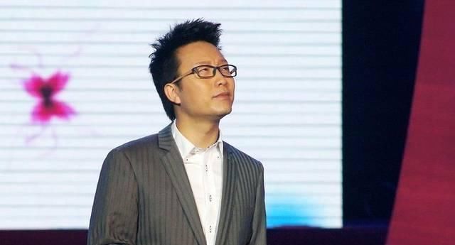 工作|他是中国反串第一人,破格提升为国家一级演员,今40岁仍单身一人