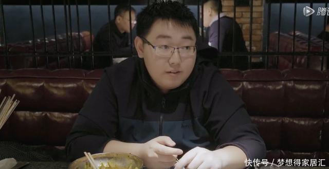 烧烤|东北宵夜江湖,多得是隐秘的人情世故