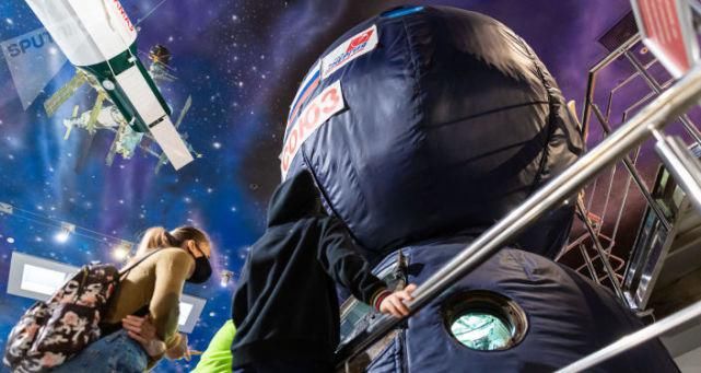 宇航员在太空生活需要适应和掌握的知识