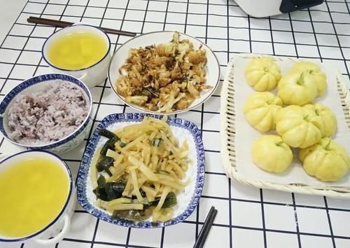 胃最喜欢的3种食物,每天坚持吃,除幽门菌,胃或能慢慢变强壮