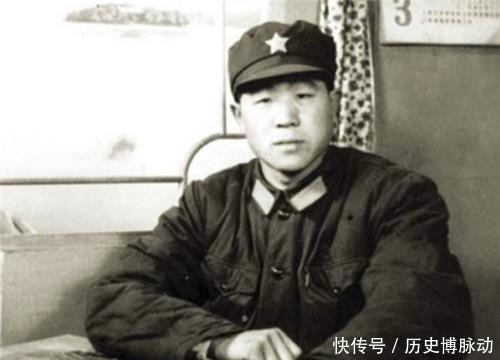 2位诺奖获得者同台,杨振宁提出一问题,莫言的回答让人拍案叫绝