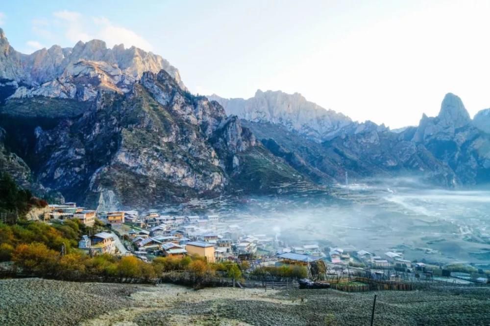 雪山|今年大热的旅行地！雪山媲美瑞士，文化底蕴惊艳世界！