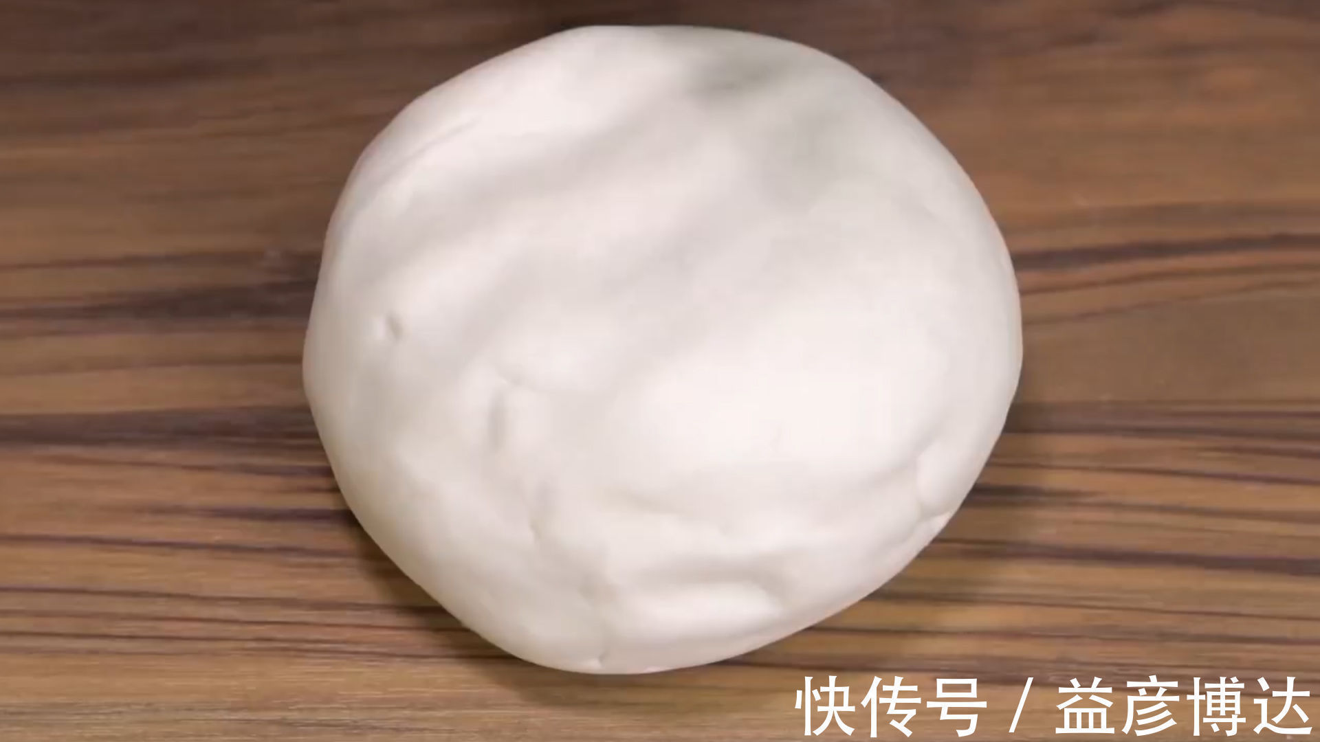 偷偷告诉你炸麻团的技巧，个个空心又香又脆，出锅全家抢着吃