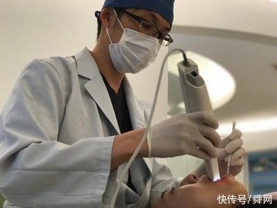 检查|3岁儿子满口小黑牙,送去医院检查后,医生的话让妈妈万分羞愧