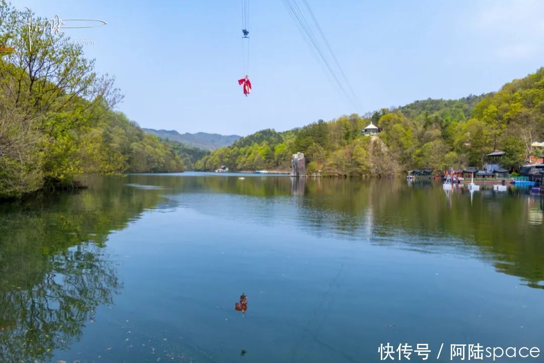 如果你有个“飞天”梦想，可以到武汉的这个五A景区里轻松实现