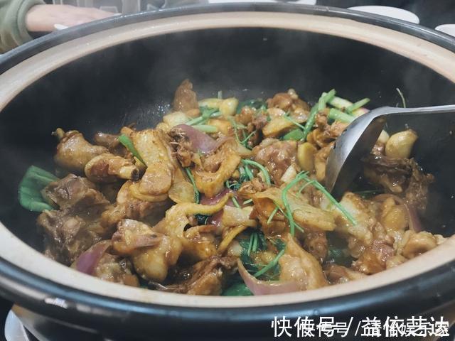鸡肉焯水是大忌，不管鲜鸡还是冻肉，大厨教你这样做，鲜嫩有营养