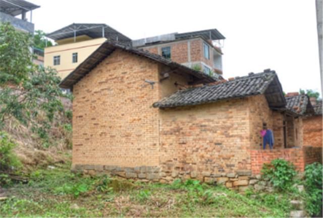 小院|姑娘在农村自己建房改造,1年后独享3层300㎡洋房!太羡慕了