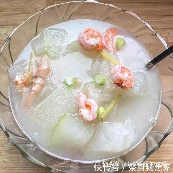 暖暖的味道|冬瓜别再红烧了，2个家常吃法才过瘾，一上桌就被抢完