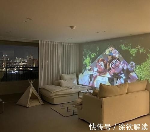 人生活|一个人的极简生活!98平的小房被她布置成精致小窝,引上千人围观