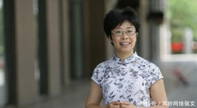 原形|国学大师蒙曼:从百家讲坛大火,却因三首唐诗错误解读被打回原形