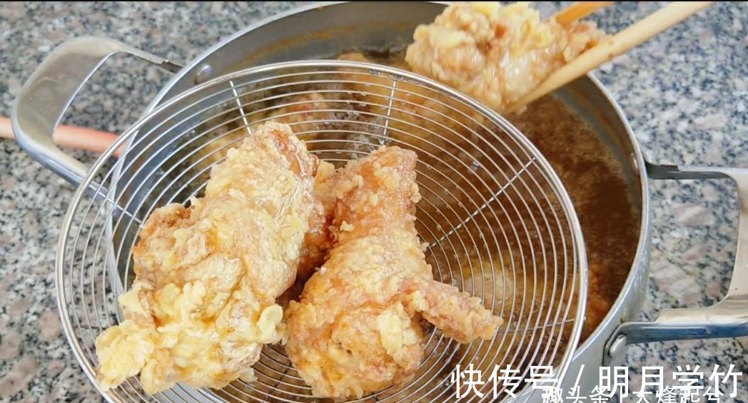 不用面包糠,不用炸鸡粉,教你炸鸡腿简单好吃的做法,一看就会