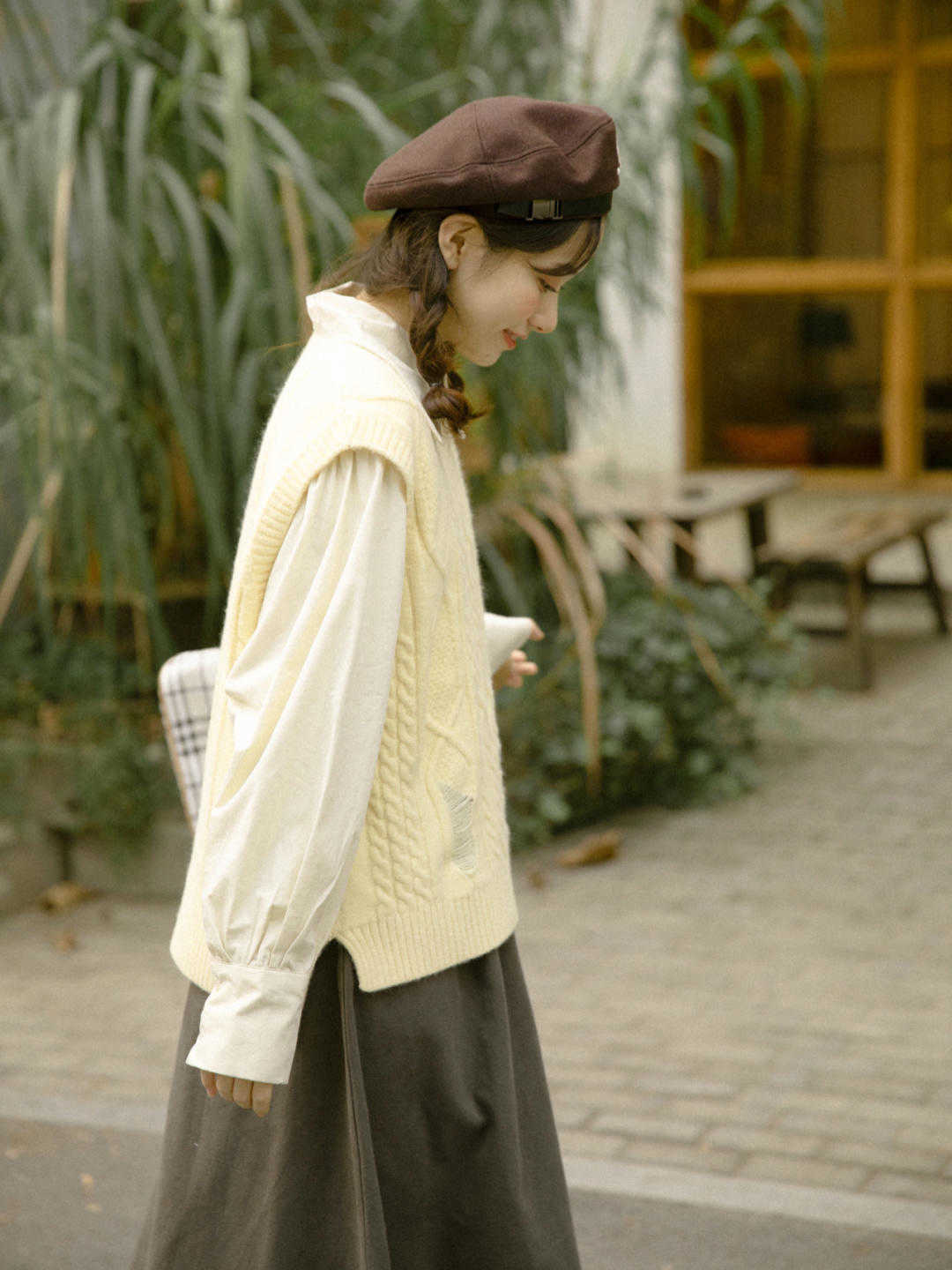 搭配|女生30岁如何穿搭优雅，试试针织衫吧！绝对是高级又温柔