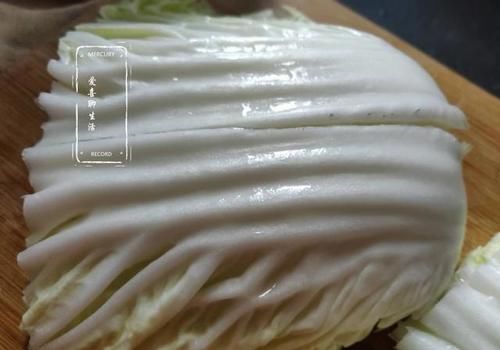  酸辣|这菜新鲜时只做配菜，泡一泡变成主角，简单一炒，酸辣脆爽特开胃