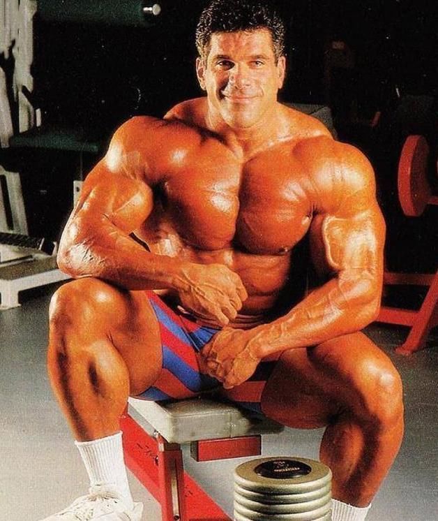 比施瓦辛格大一号的肌肉伟人,68岁仍然威猛