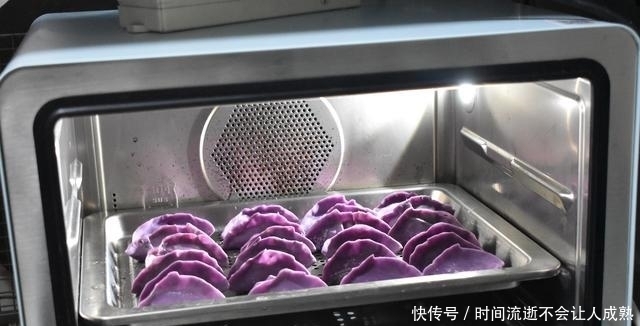 春天用这三种食材做饺子馅,鲜美汁多味道超赞,蒸饺煎饺都很好吃