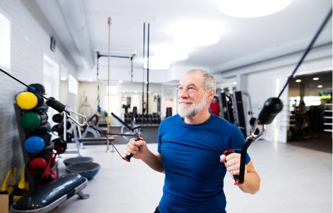 睡眠时间|体重与死亡率的关系被发现了!原来,60岁后这样的体重最长寿