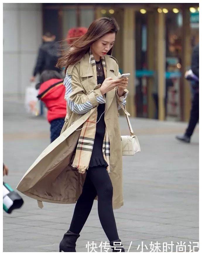 优雅|秋冬休闲风穿搭, 长款风衣+格子围巾, 优雅大气尽显高级时尚感