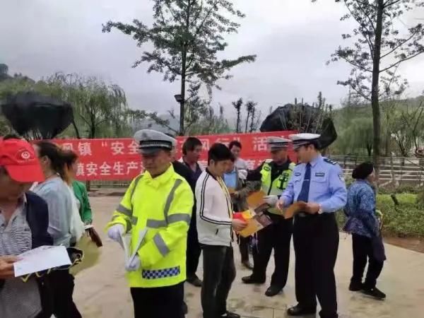 亲爱的|战友走好！交警指导员倒在备勤室里，报警记录让人痛心