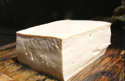 食物|豆腐虽好，但不能与2种食物一起吃，别进了医院还蒙在鼓里