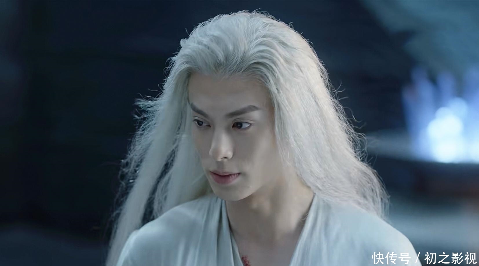 《遇龙》开播槽点多:男主假发劣质全程面瘫,无滤镜真实到卡粉