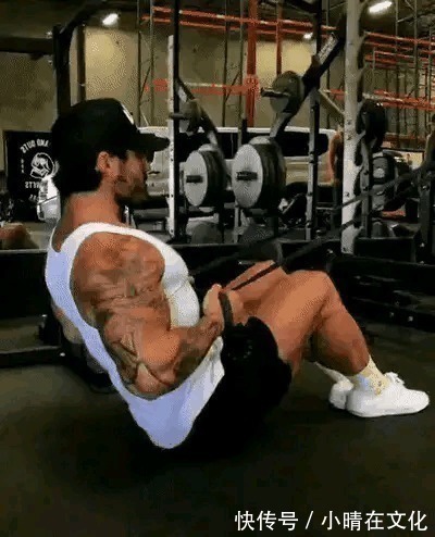 背部增肌|背部增肌真的难练吗这4个动作,帮你练出真正雄壮的背部肌群