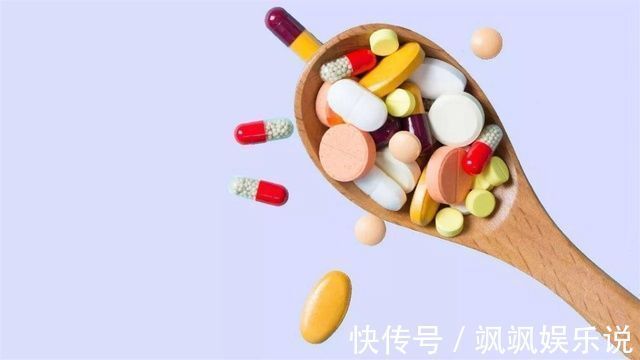 医生|5岁小女孩误食干燥剂,奶奶“教科书式”急救,医生都连连称赞