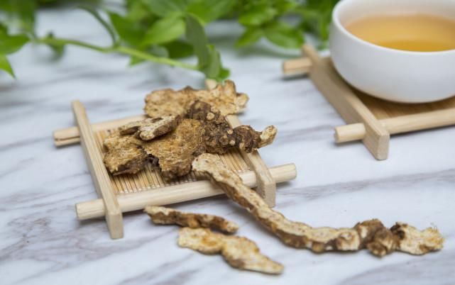 补气健脾|白术和苍术，燥湿、健脾、利水，现代药理研究表明，均能降血糖