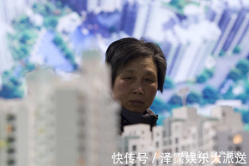 小明|父母房产过户给子女留意了!新规下,从明年起统统这样处理父母房