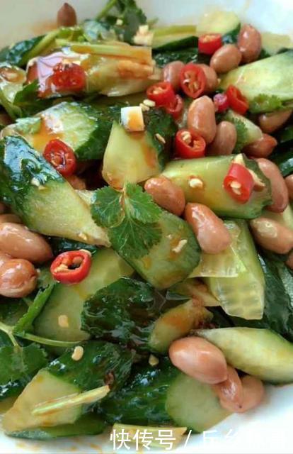 吃了半辈子黄瓜,这个做法百吃不腻,开胃又下饭,一日三餐都适合