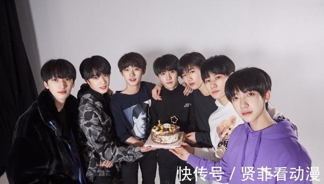 我就是演员|时代少年团严浩翔，25秒跳舞视频成平台热门第二，三天涨粉39万