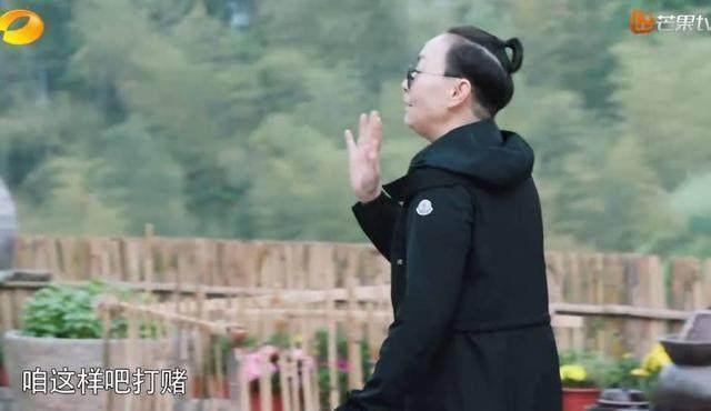 《向往的生活》最大牌客人,嫌棄彭昱暢劉憲華,還扇黃磊耳光