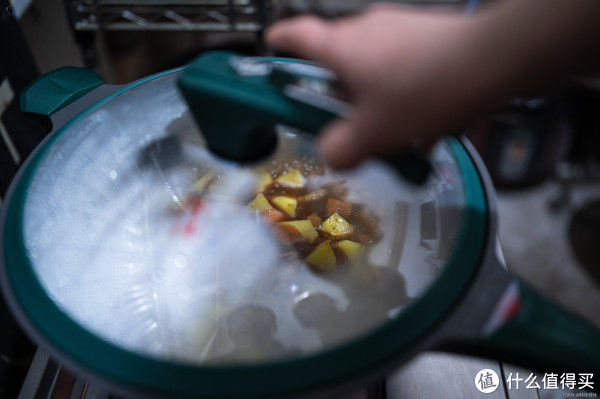 智能家居 篇二十八：炒菜蒸煮都在行的平底锅，帝伯朗菲尼雅系列不粘锅上手