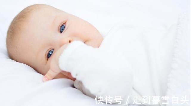 放屁|新生儿总爱放屁除了消化不良外,还有几个原因,不妨提前了解