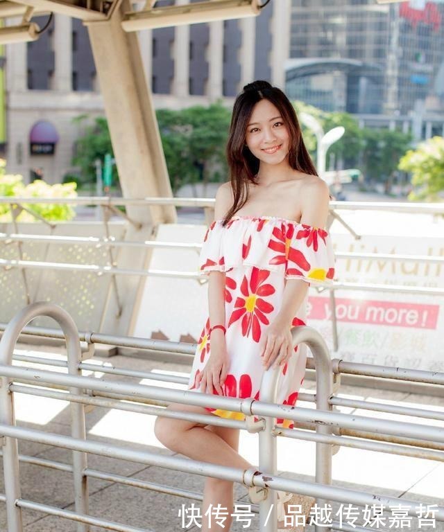 带感|街拍:好久没有遇见这么带感的美女小姐姐了