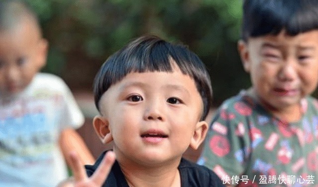 早教|幼儿园老师：第一天上幼儿园不哭的孩子，多来自这4种家庭