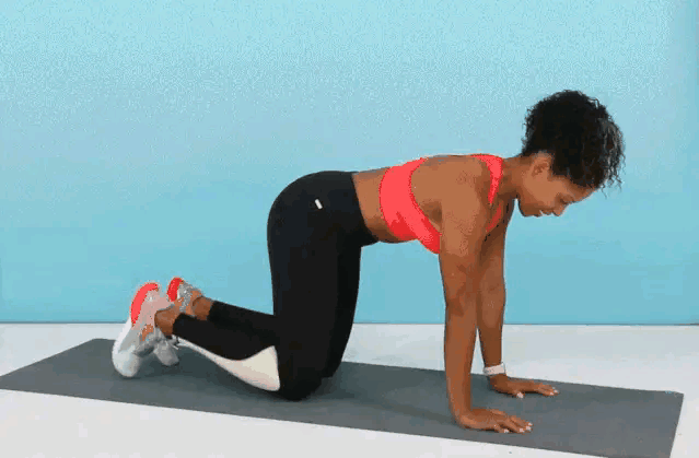 翘臀|唯美气质健身女神,柳腰翘臀拥有绝佳腰臀比,堪称是“人间尤物”