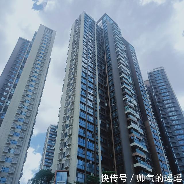 养花草|农村兴起“买房热”，不管有钱没钱都要去县城买房，有必要吗