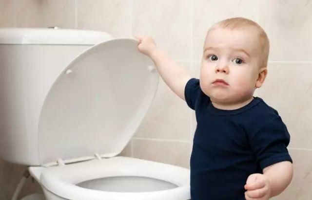 宝宝|宝宝0~2岁阶段,若出现下列异常情况,说明娃发育迟缓需及早治疗