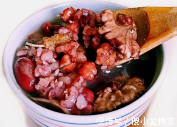 祛湿粥|中医认为有妇科炎症的女人,常吃3碗祛湿粥,防炎症,养子宫