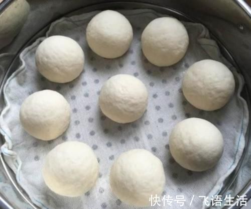 冬天发面有技巧,教您一招,30分钟发满盆,蒸出的馒头松软又香甜