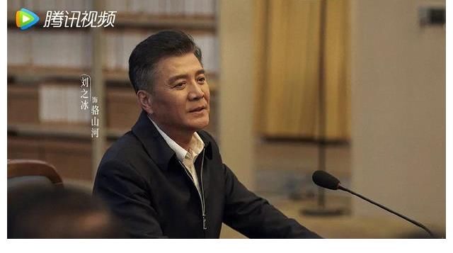 除恶|首播即夺冠，《扫黑风暴》凸显浓厚真实感，全员演技炸裂