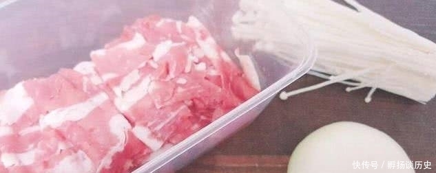 孜然羊肉,肉质滑嫩,香味四溢,一起做起来吧