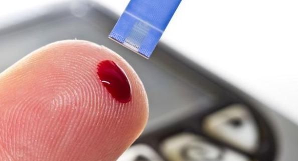 血糖过高|“血糖高足先知”!提醒:脚部若出现3种异常,说明血糖过高了