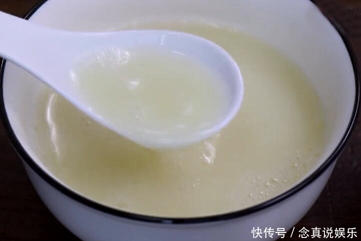 早餐多喝它，比牛奶補(bǔ)鈣，比骨頭湯有營(yíng)養(yǎng)，孩子常喝頭腦更靈活