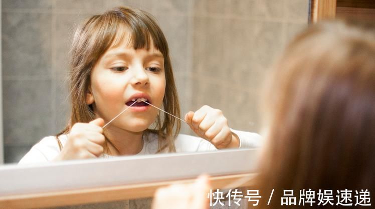 恒牙|牙科医生提醒,孩子正在换牙的父母们,你们一直都做错了什么?
