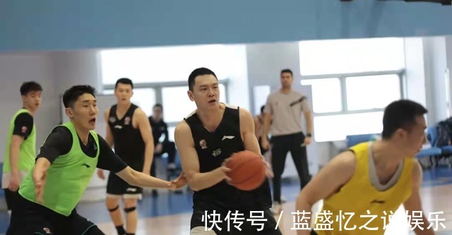 老臣|北京首钢第三阶段大名单!老臣回归,方硕伤愈,目标打进总决赛!